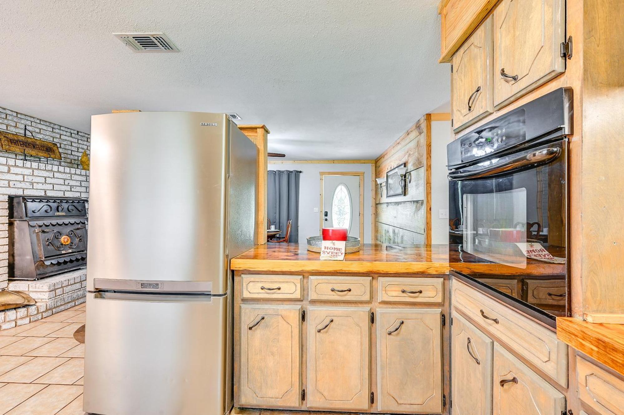 Quiet Abode With Gas Grill About 5 Miles To Broken Bow! Villa Exterior photo